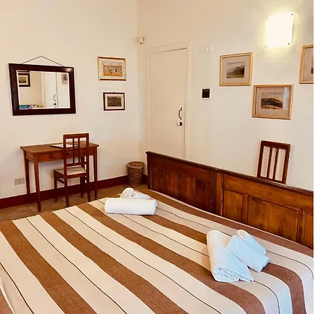 Fattoria Podere I Luoghi Apartament *