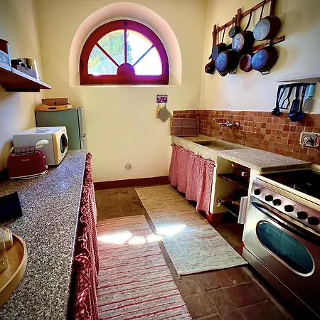 Fattoria Podere I Luoghi * Casale Marittimo