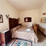 Fattoria Podere I Luoghi 아파트