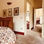 Fattoria Podere I Luoghi *