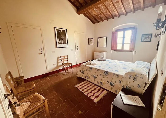 Fattoria Podere I Luoghi * Casale Marittimo