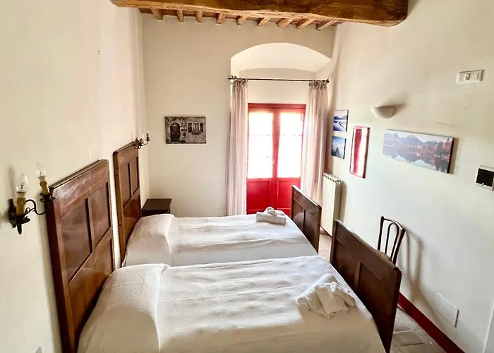 Fattoria Podere I Luoghi Appartamento *